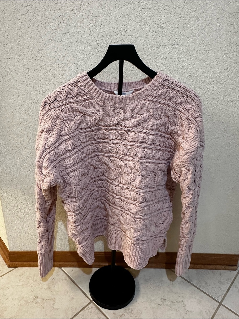 Time and Tru Dusty Pink Cable Crewneck Sweater